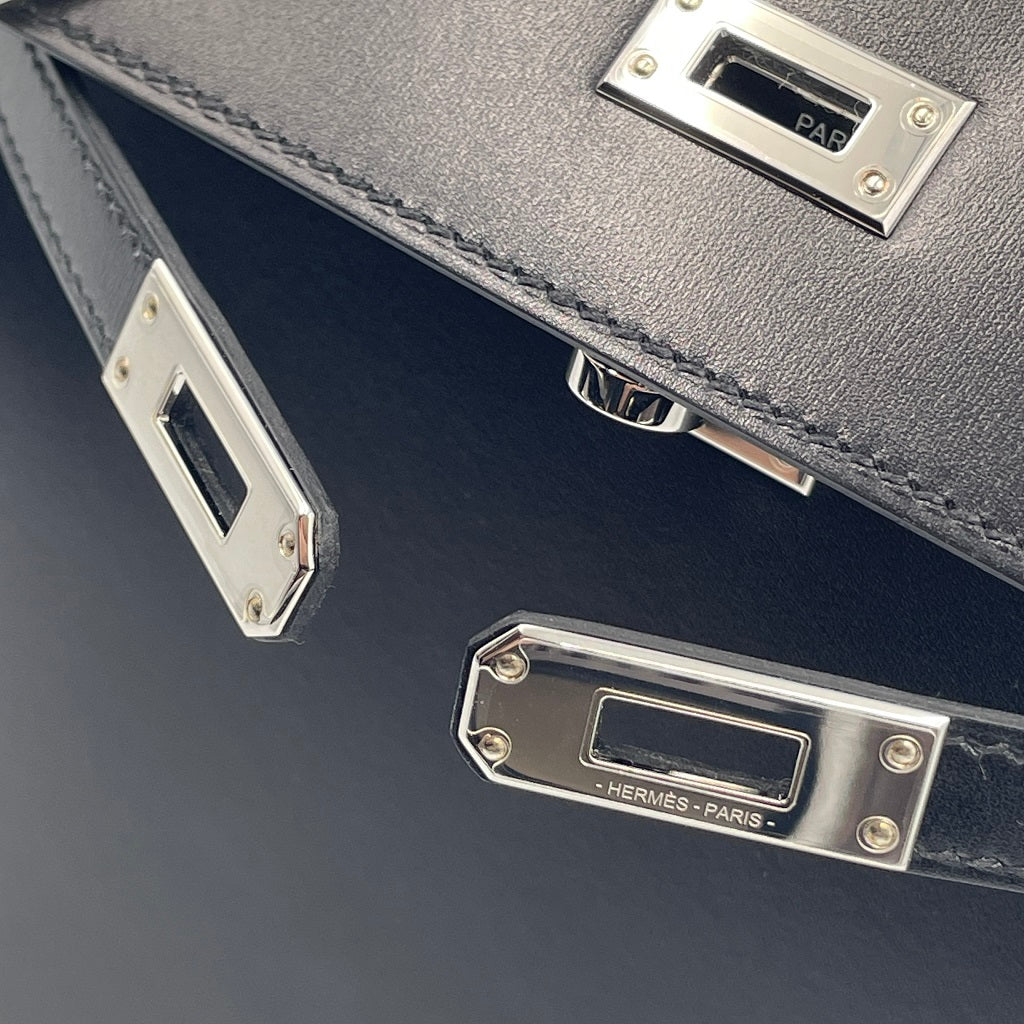 HERMES - Protection Item – HAUTE