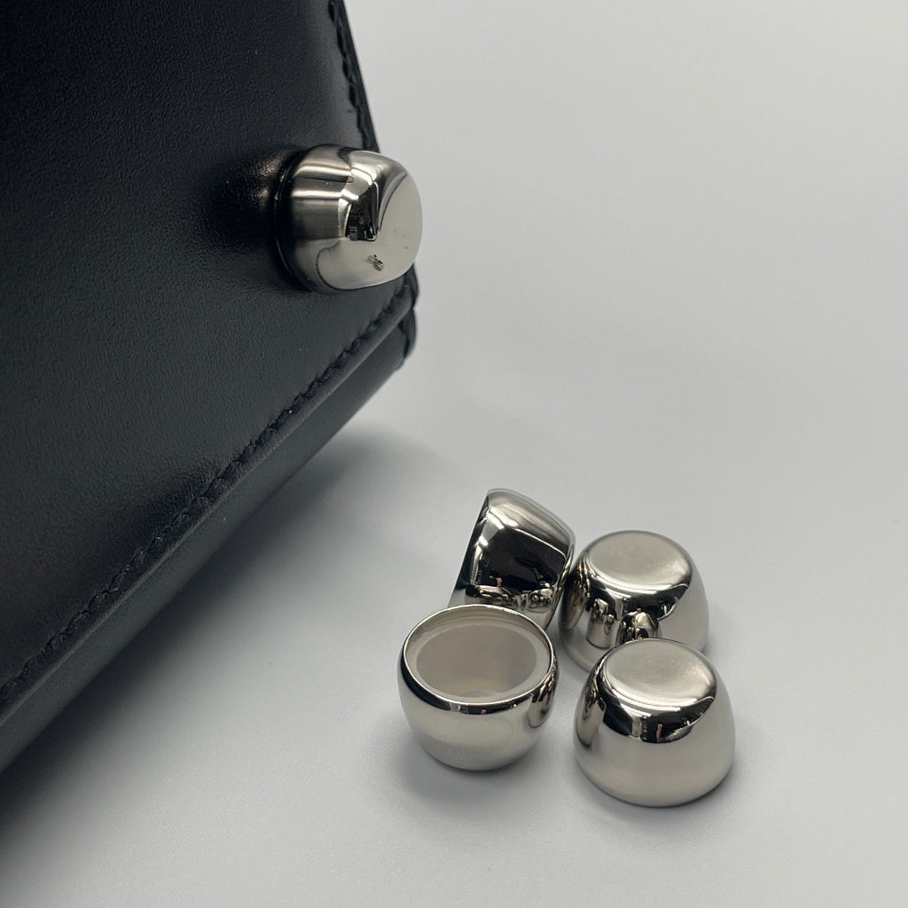 Protection PREMIUM Bottom Studs【真鍮】