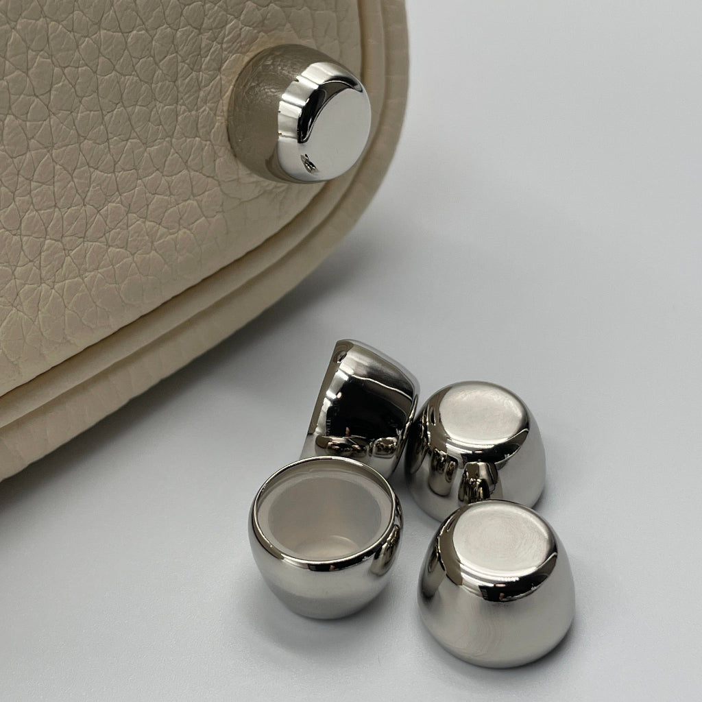 Protection PREMIUM Bottom Studs【真鍮】